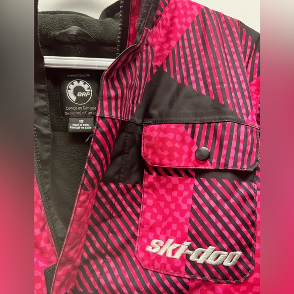 Ski-Doo X-Team Snowmobile Jacket Youth 12 - Picture 2 of 8